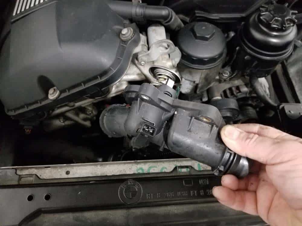 See B2422 in engine